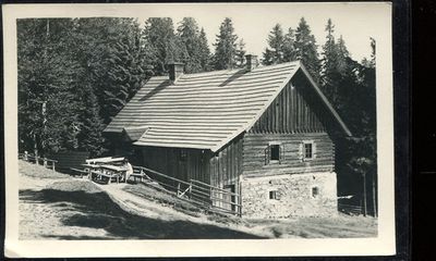 Alfredhütte altvatergebirge 1943.jpg