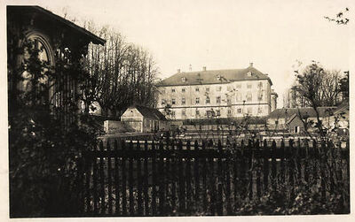 AK-Hainspach-Blick-zum-Schloss.jpg