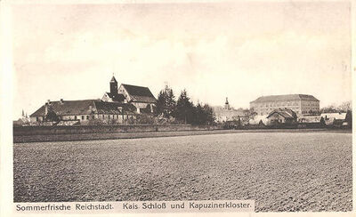 AK-Reichstadt-Kaiserliches-Schloss-und-Kapuzinerkloster.jpg
